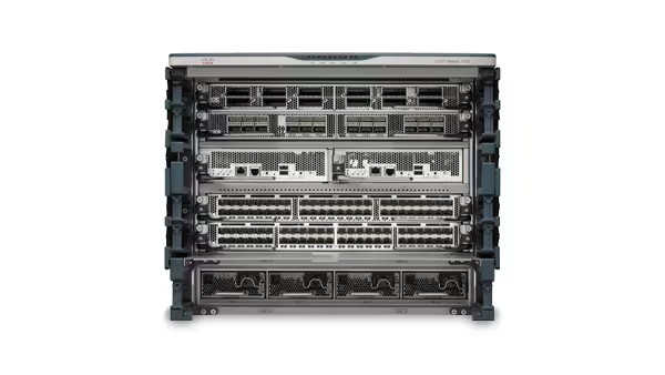 What is Cisco Nexus 7000